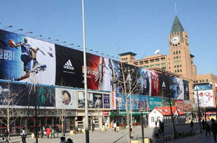 小小戶外廣告牌，牽動市民大大安全,上海人精心應對